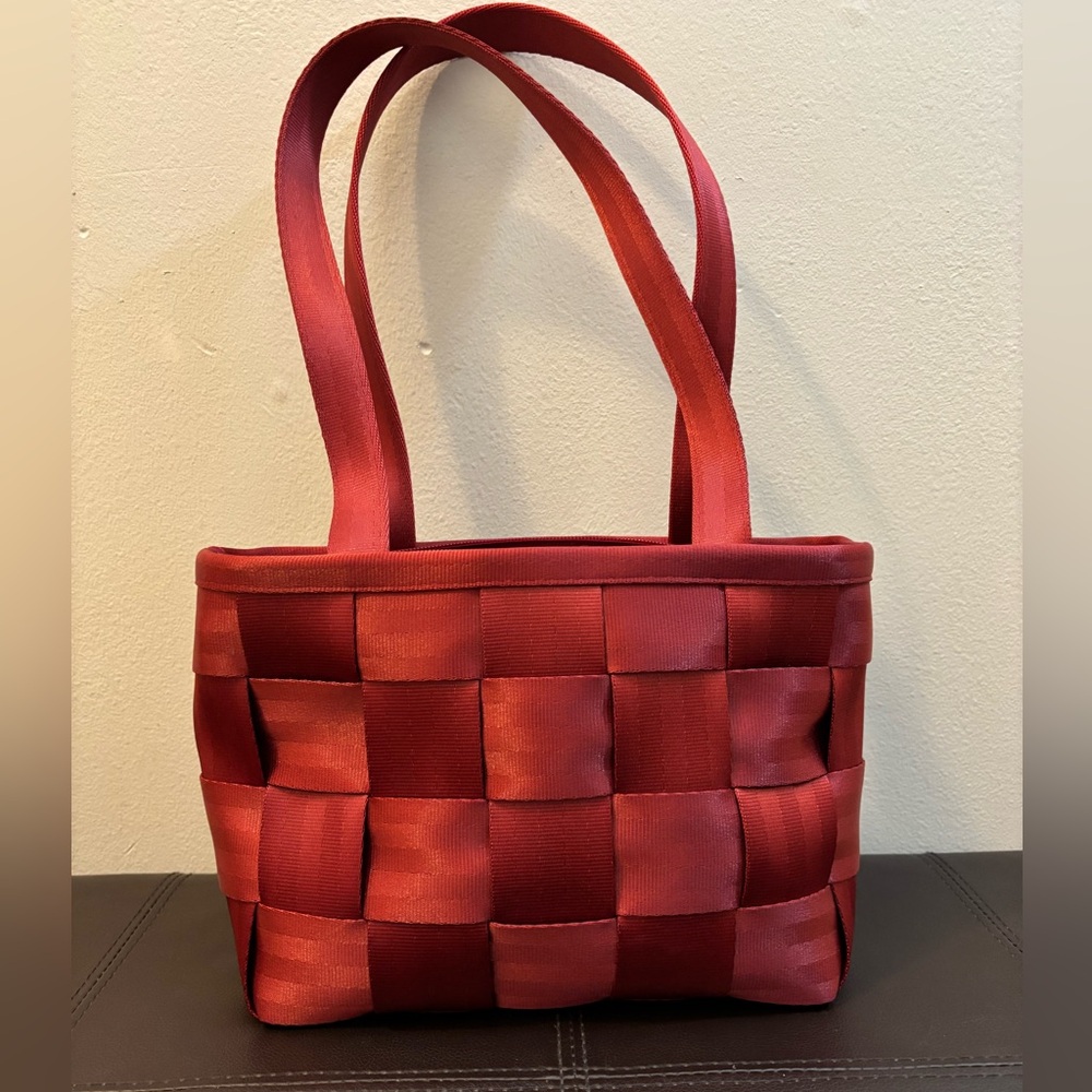 Harveys Original Seatbelt Bag - Red Tote